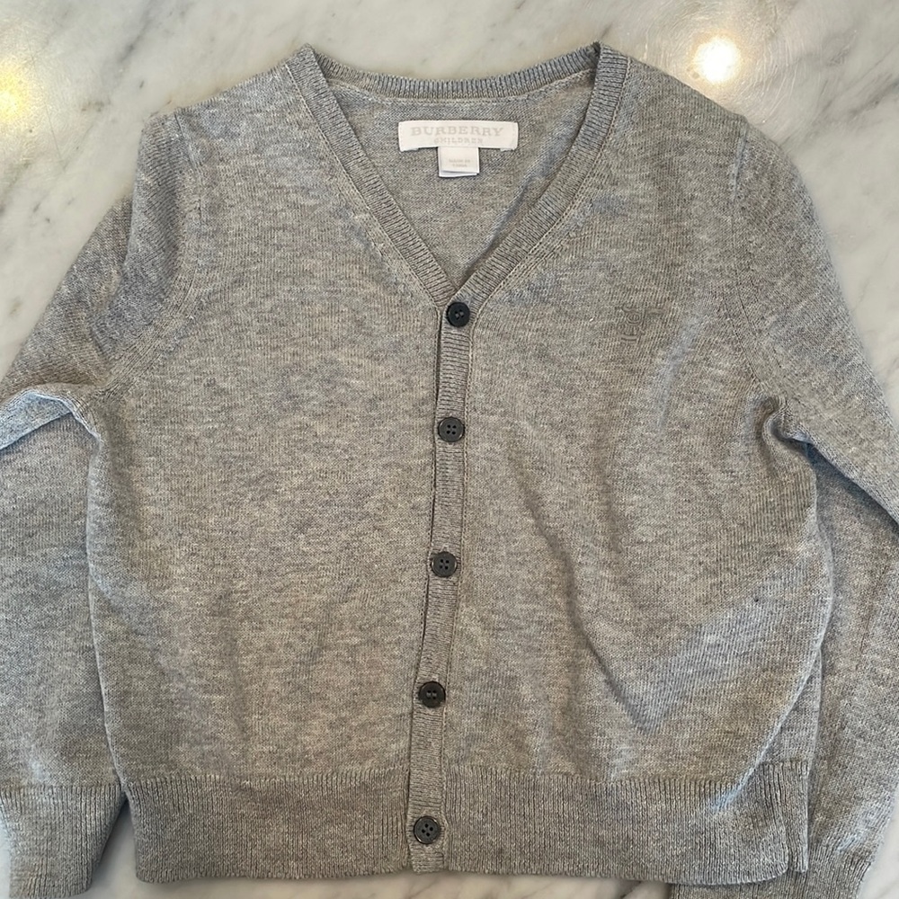 Grey Burberry children cardigan size 2y